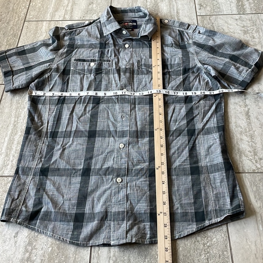 Preloved Authentic Classic Ecko Unltd,Medium,Butt… - image 2